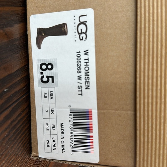 Women’s UGG Australia Boots.Size 8.5 Used once only fleece lined. - Picture 12 of 13